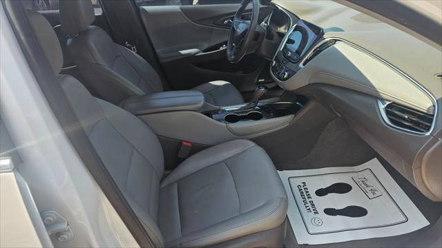 Chevrolet Malibu  2018