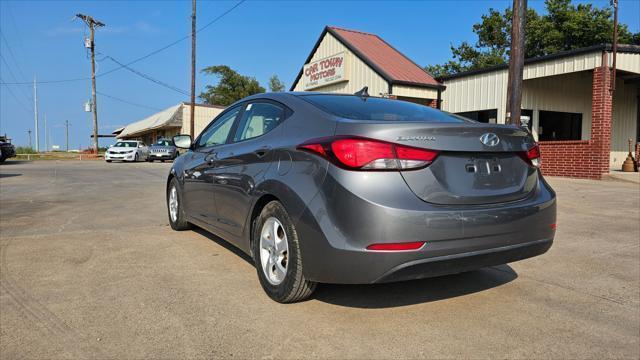 Hyundai Elantra  2014