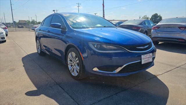 Chrysler 200  2015