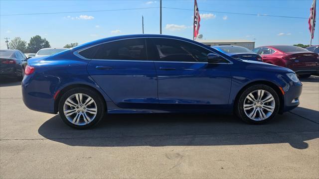 Chrysler 200  2015