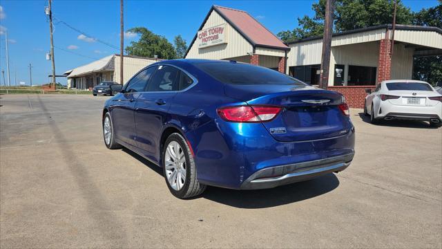 Chrysler 200  2015