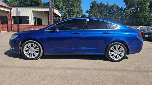 Chrysler 200  2015