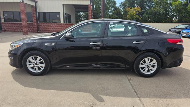 Kia Optima  2017