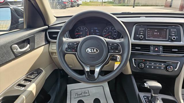 Kia Optima  2017