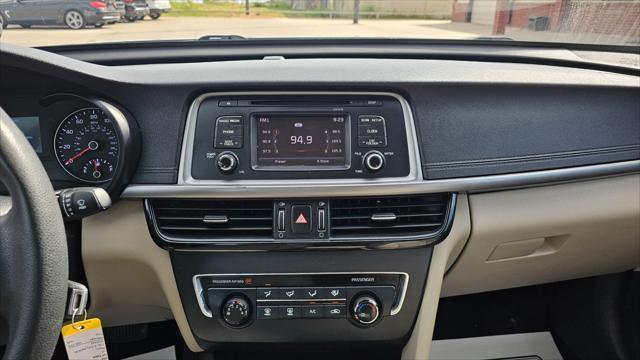 Kia Optima  2017