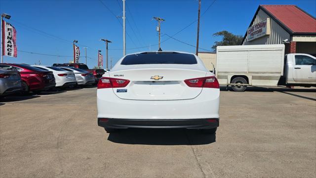 Chevrolet Malibu  2018