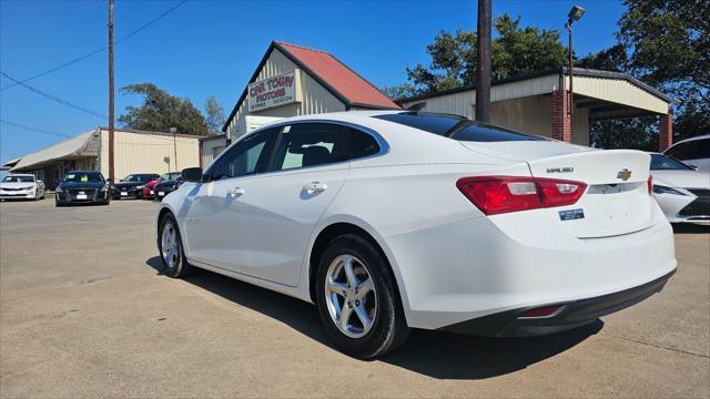 Chevrolet Malibu  2018