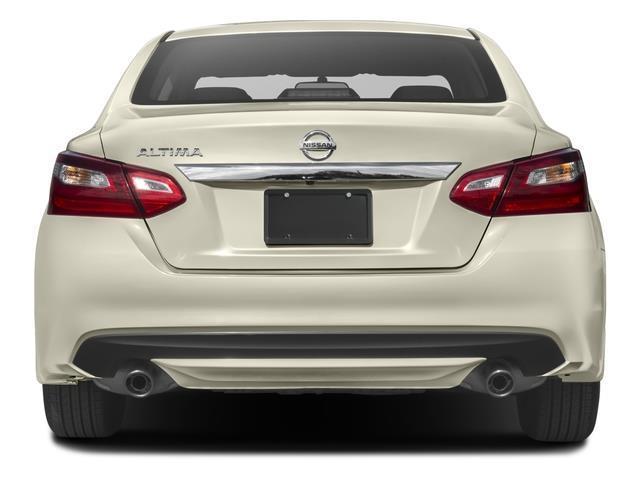 Nissan Altima  2017