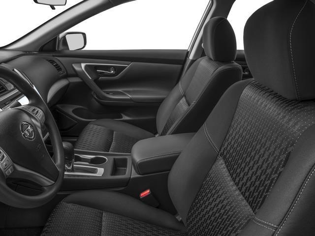 Nissan Altima  2017