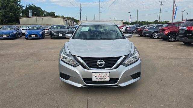Nissan Altima  2017