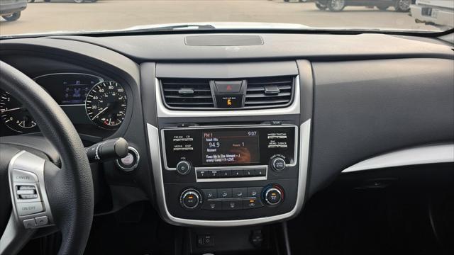 Nissan Altima  2017