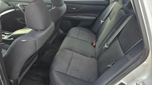 Nissan Altima  2017
