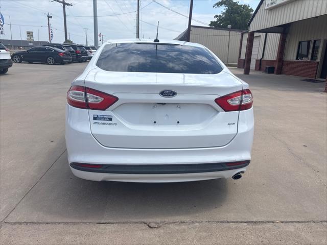 Ford Fusion  2015