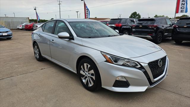 Nissan Altima  2019