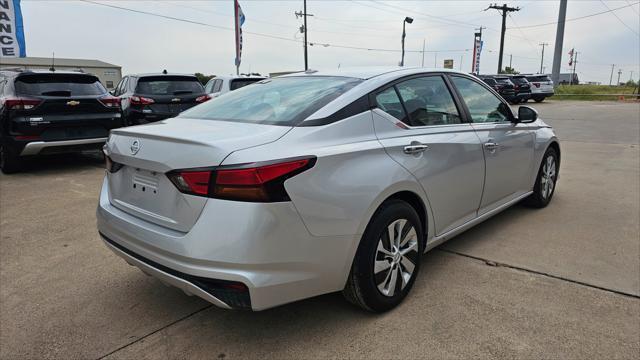 Nissan Altima  2019