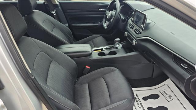 Nissan Altima  2019