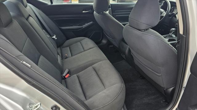 Nissan Altima  2019