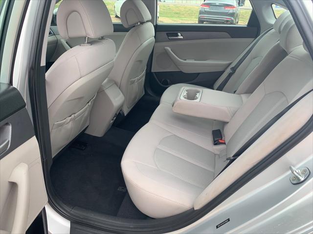 Hyundai Sonata  2017