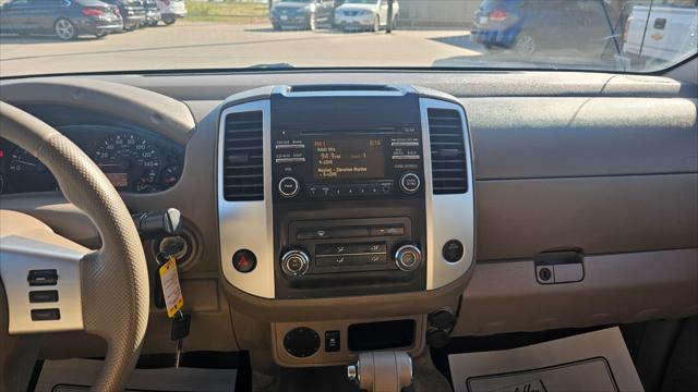 Nissan Frontier  2014