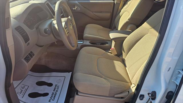 Nissan Frontier  2014