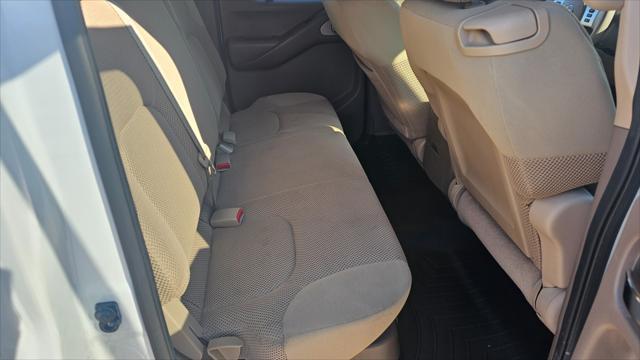 Nissan Frontier  2014