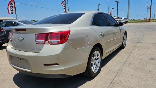 Chevrolet Malibu  2013