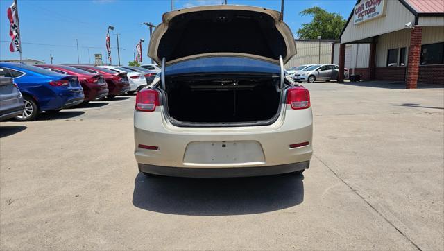 Chevrolet Malibu  2013