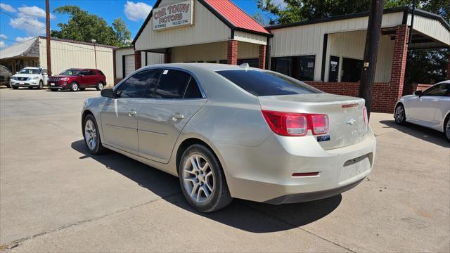 Chevrolet Malibu  2013