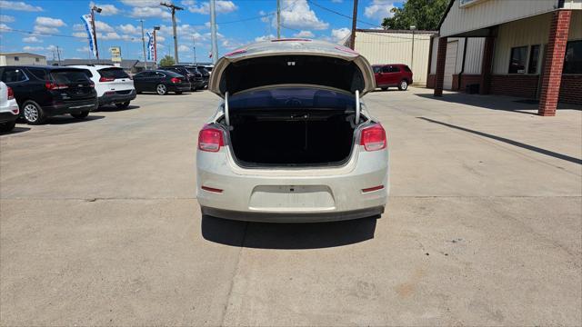 Chevrolet Malibu  2013