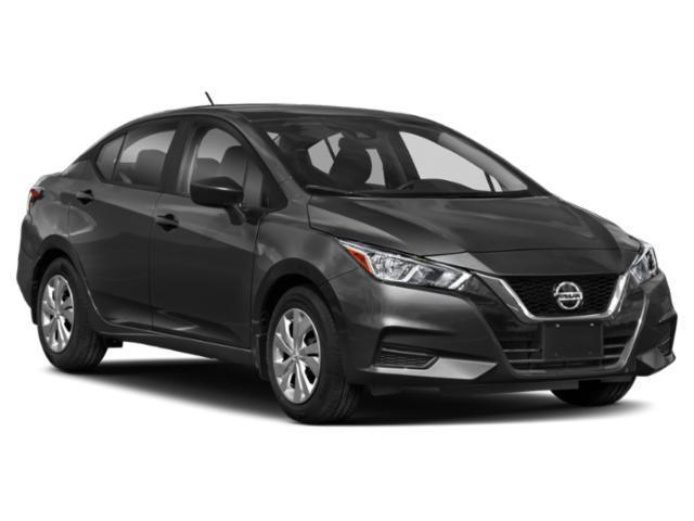 Nissan Versa  2021