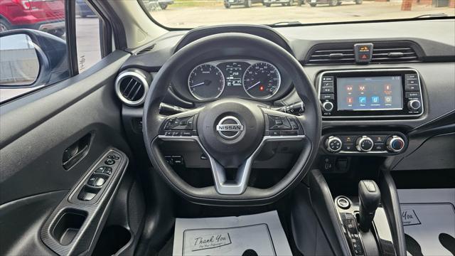 Nissan Versa  2021