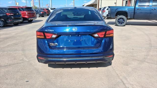 Nissan Altima  2019