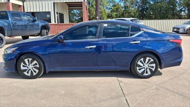 Nissan Altima  2019
