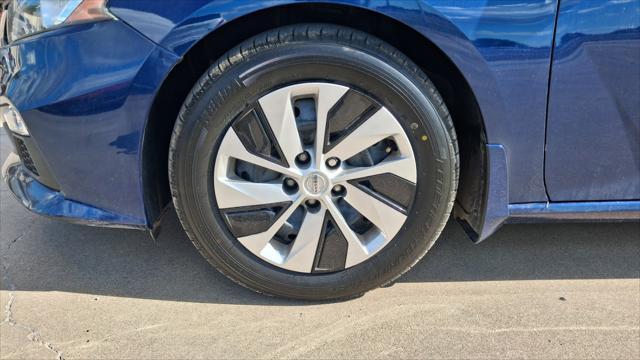 Nissan Altima  2019