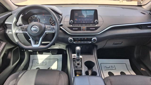 Nissan Altima  2019