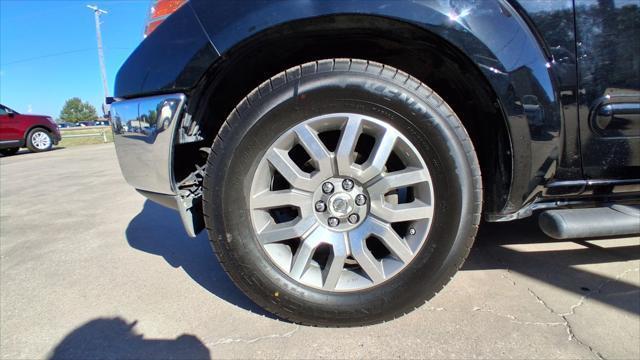 Nissan Frontier  2011