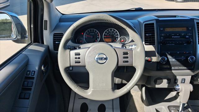 Nissan Frontier  2011