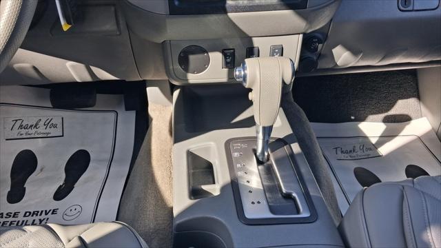 Nissan Frontier  2011