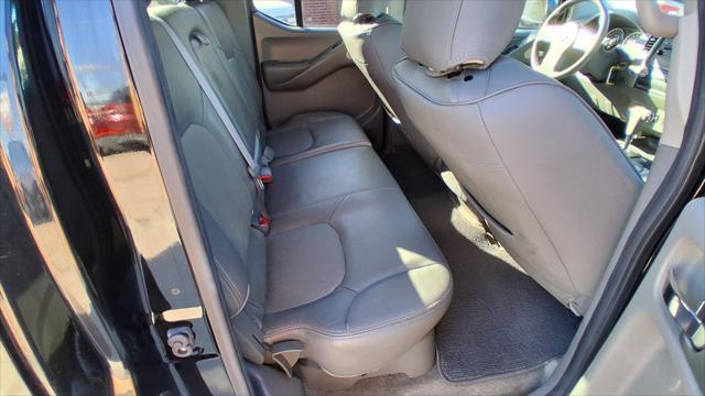 Nissan Frontier  2011
