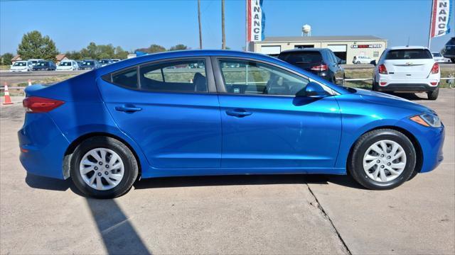 Hyundai Elantra  2017