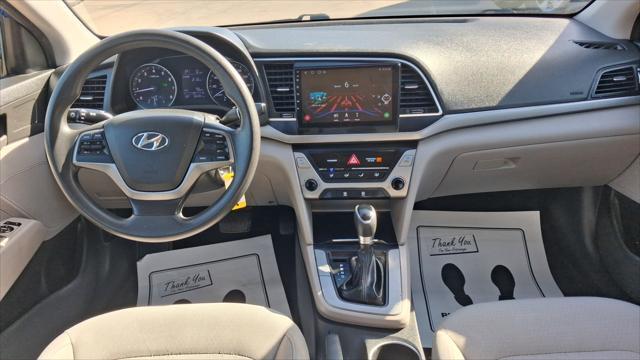 Hyundai Elantra  2017