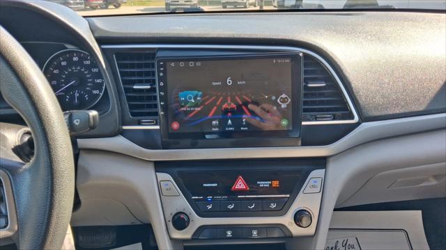 Hyundai Elantra  2017