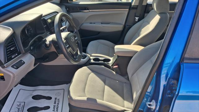 Hyundai Elantra  2017