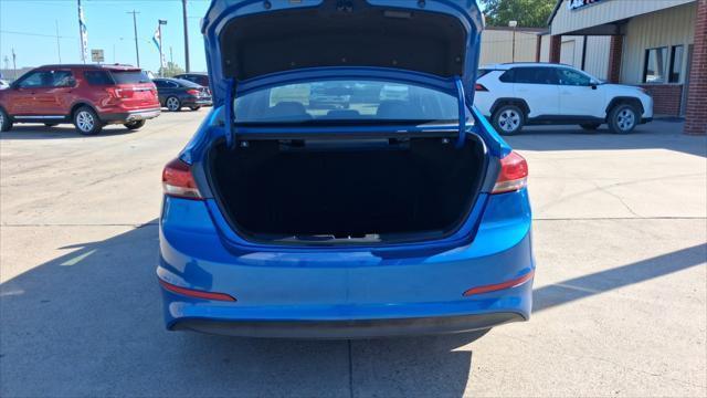 Hyundai Elantra  2017