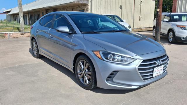 Hyundai Elantra  2017