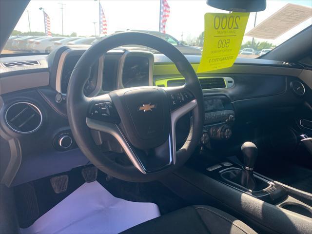Chevrolet Camaro  2015