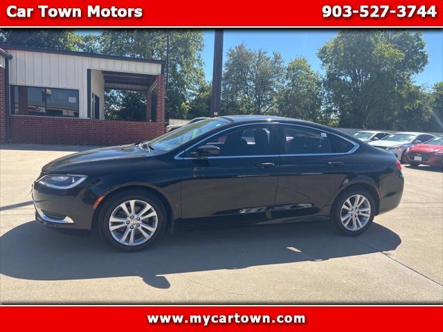 Chrysler 200  2015