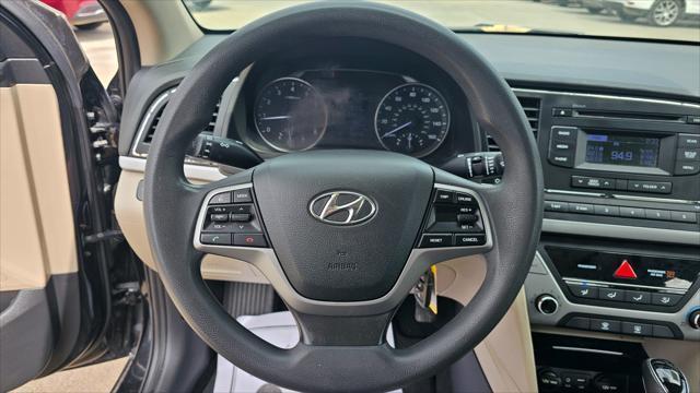 Hyundai Elantra  2018