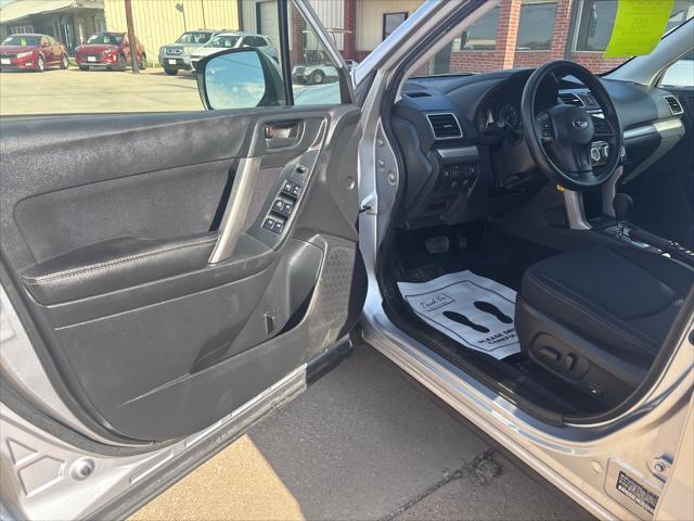 Subaru Forester  2016