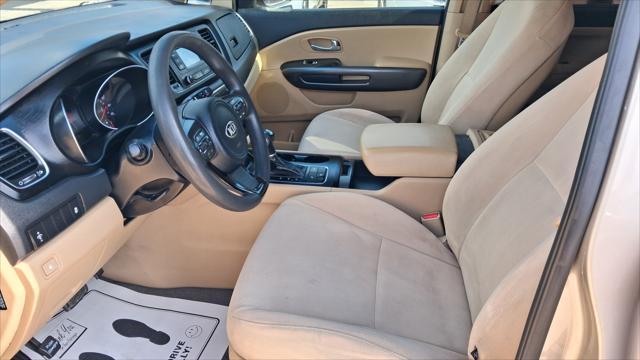 Kia Sedona  2015